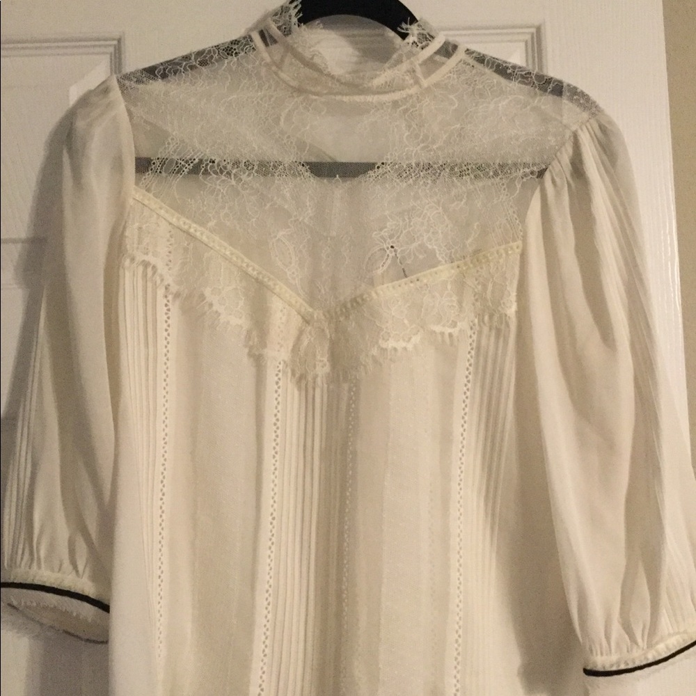 Alice Olivia Lace Top